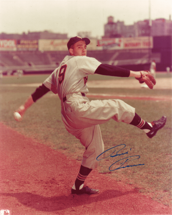 AUTOGRAPHED BILLY PIERCE 8x10 Chicago White Sox Photo