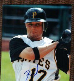 AUTOGRAPHED  photo BOB HILL - Pittsburgh Pirates