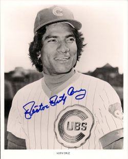 AUTOGRAPHED HEITY CRUZ Chicago Cubs Photo