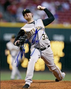 AUTOGRAPHED  PHIL DUMATRAIT 8x10 Pittsburgh Pirates Photo