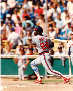 AUTOGRAPHED  CHILI DAVIS 8X10 California Angels Photo