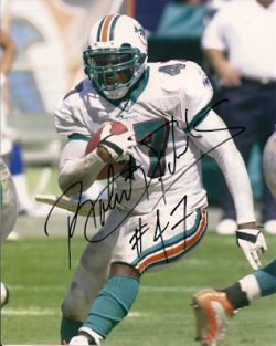 Autographed ROBERT EDWARDS Miami Dolphins photo