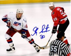 Autographed GARY SUTER USA 8X10 Photo