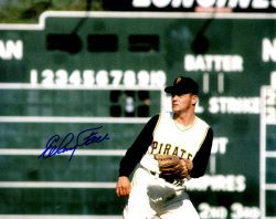 Autographed ELROY FACE 8X10 Photo - Pittsburgh Pirates
