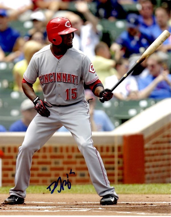 AUTOGRAPHED DERRICK ROBINSON 8X10 photo  Cincinnati Reds