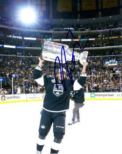 Autographed JORDAN NOLAN 8x10 Los Angeles Kings Photo