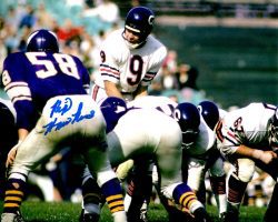 Autographed RIP HAWKINS 8X10 photo - Minnesota Vikings