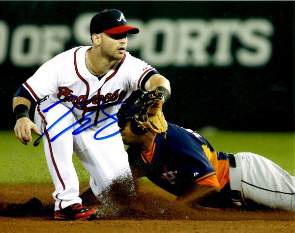 AUTOGRAPHED TOMMY LA STELLA 8X10 Atlanta Braves photo
