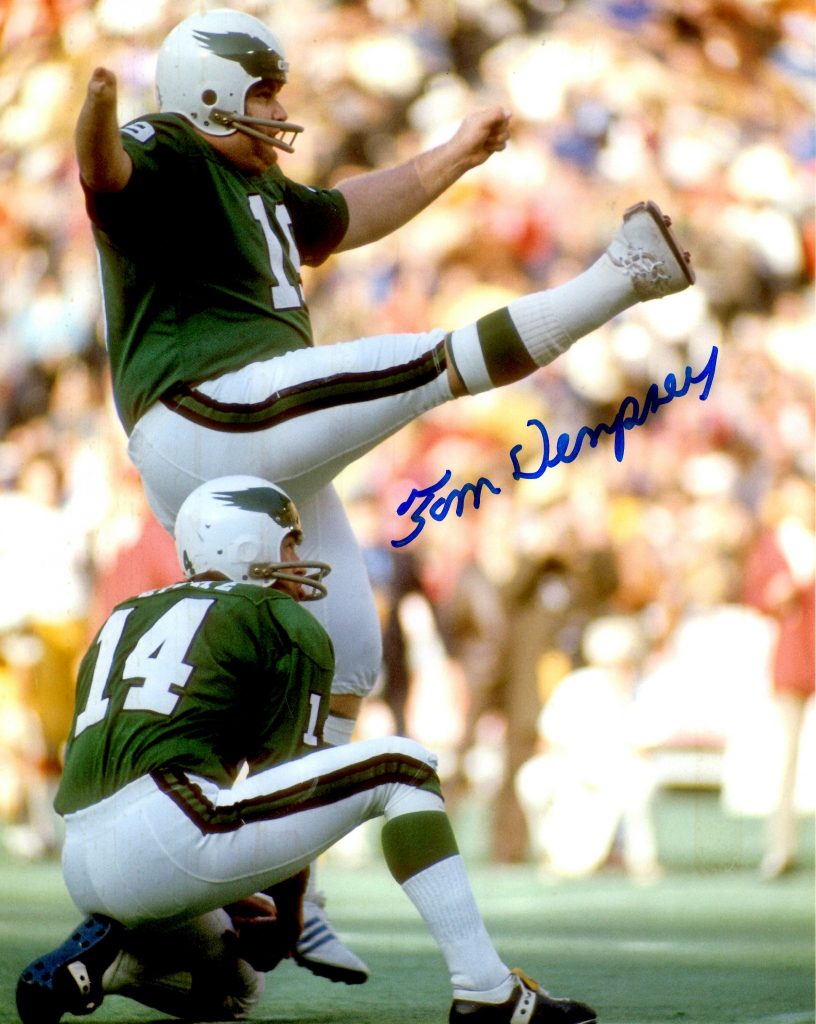 Autographed TOM DEMPSEY 8X10 Photo Philadelphia Eagles Main Line