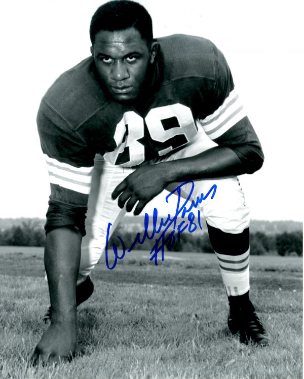 Autographed WILLIE DAVIS  8X10 Cleveland Browns Photo