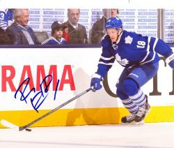 Autographed RICHARD PANIK 8X10 Maple Leafs  photo