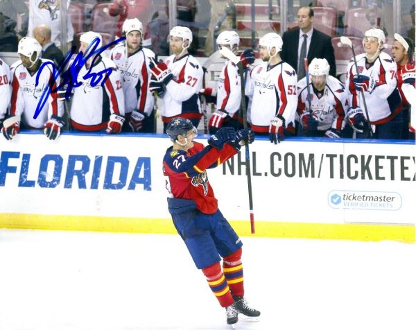 Autographed  NICK BJUGSTAD 8X10 Florida Panthers Photo