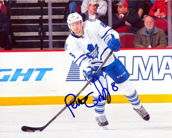 Autographed PETTER GRANBERG 8X10  Maple Leafs  photo