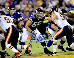 Autographed  JOHN SULLIVAN 8X10 Minnesota Vikings Photo