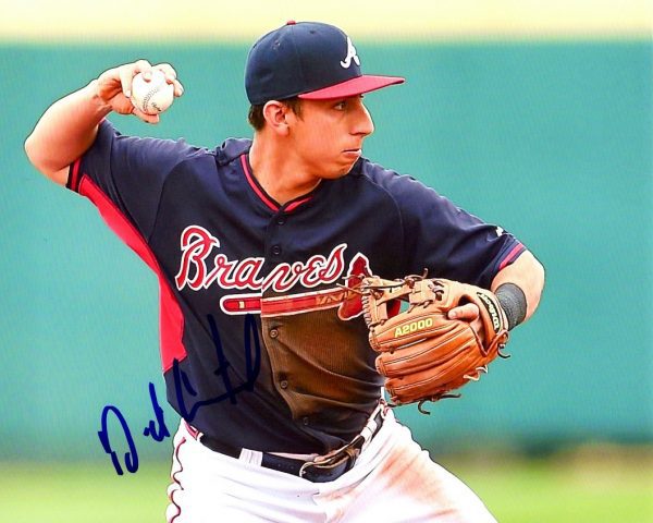 AUTOGRAPHED DANIEL CASTRO 8X10 Atlanta Braves photo