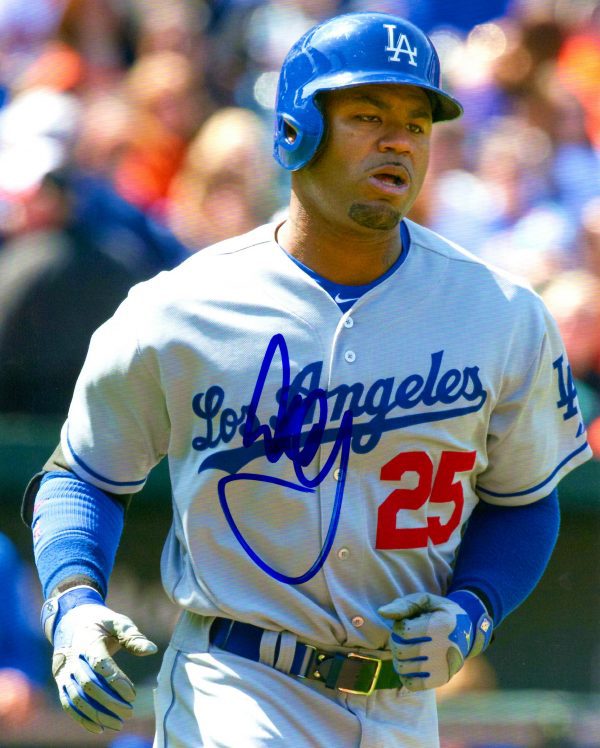 AUTOGRAPHED CARL CRAWFORD 8x10 Los Angeles Dodgers photo