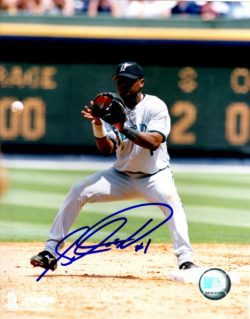 AUTOGRAPHED LUIS CASTILLO 8x10 Florida Marlins Photo