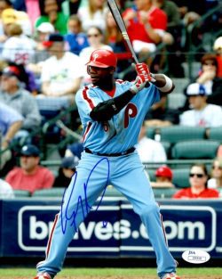 AUTOGRAPHED RYAN HOWARD 8X10 JSA Philadelphia Phillies Photo
