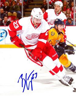Autographed  BRIAN LASHOFF 8X10 Detroit Red Wings Photo