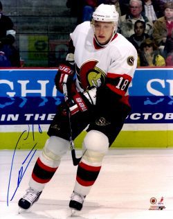 Autographed MARIAN HOSSA 8X10 Ottawa Senators photo