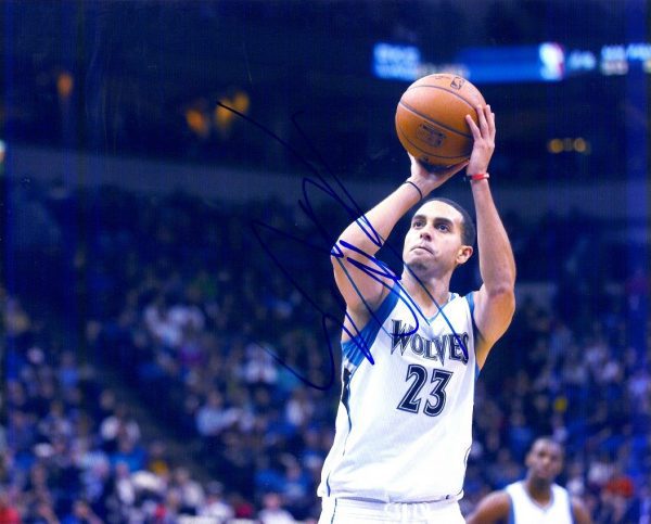 Autographed KEVIN MARTIN 8x10 Minnesota Timberwolves Photo