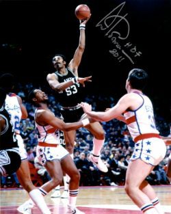 Autographed ARTIS GILMORE 8X10 SAN ANTONIO SPURS photo