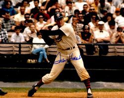 AUTOGRAPHED FRANK HOWARD 8X10 Washington Senators Photo