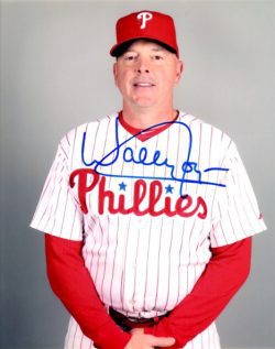 AUTOGRAPHED WALLY JOYNER 8X10 photo  Philadelphia Phillies