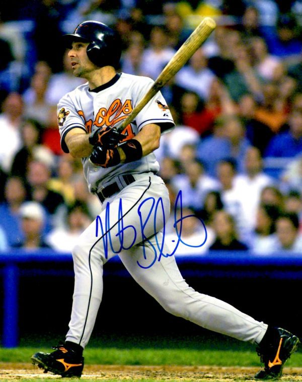 AUTOGRAPHED MIKE BORDICK 8X10 Baltimore Orioles Photo