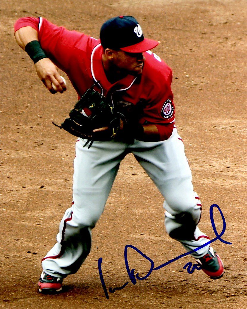 Autographed IAN DESMOND 8x10 Washington Nationals Photo - Main Line  Autographs