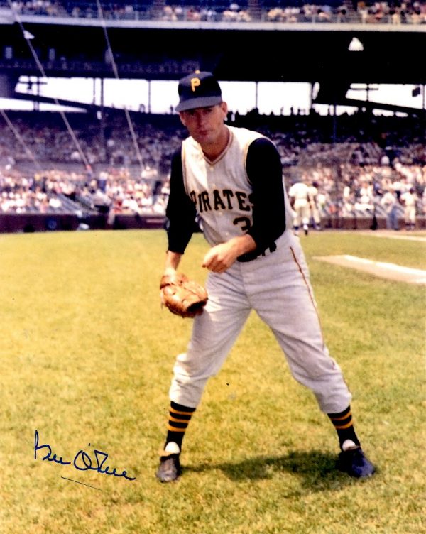 Autographed BILL O'DELL 8X10 Pittsburgh Pirates Photo
