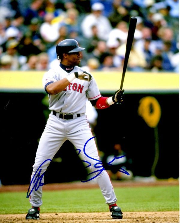 AUTOGRAPHED DAMON BUFORD 8X10 Boston Red Sox photo