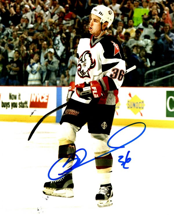 Autographed MATTHEW BARNABY 8X10 Buffalo Sabres Photo