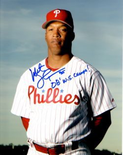 AUTOGRAPHED MILT THOMPSON 8X10 photo  Philadelphia Phillies