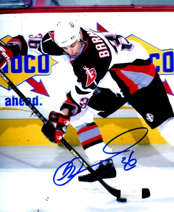 Autographed  MATTHEW BARNABY 8X10 Buffalo Sabres Photo