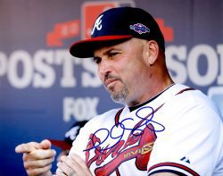 AUTOGRAPHED FREDI GONZALEZ 8X10 Atlanta Braves photo