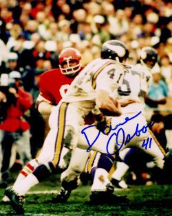 Autographed  DAVE OSBORN 8X10 Minnesota Vikings Photo
