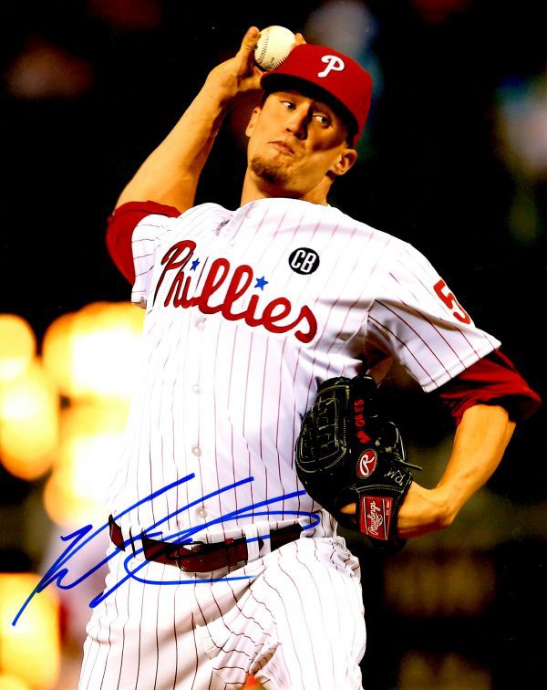 AUTOGRAPHED KEN GILES 8X10 Philadelphia Phillies Photo