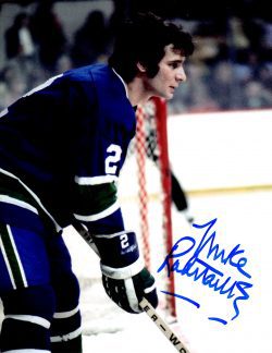 Autographed  MIKE ROBITAILLE 8X10 Vancouver Canucks Photos