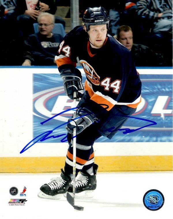 Autographed JANNE NIINIMAA 8X10 New York Islanders Photo