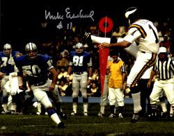 Autographed MIKE EISCHEID 8X10 Minnesota Vikings Photo