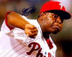 AUTOGRAPHED HECTOR NERIS 8X10 Philadelphia Phillies Photo