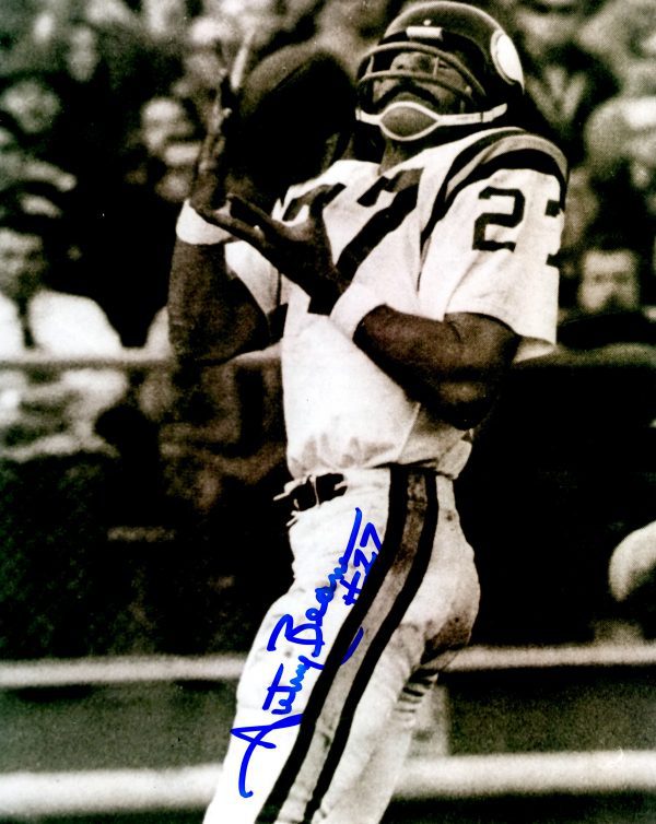 Autographed  AUTRY BEAMON 8X10 Minnesota Vikings Photo