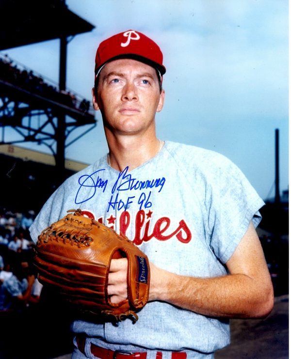 Autographed  JIM BUNNING HOF 96 8X10 Philadelphia Phillies photo