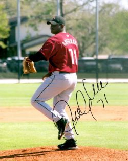 Autographed JUAN GUTIERREZ 8X10 Arizona Diamondbacks Photo