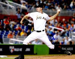 AUTOGRAPHED ANDREW HEANEY 8X10 Miami Marlins Photo