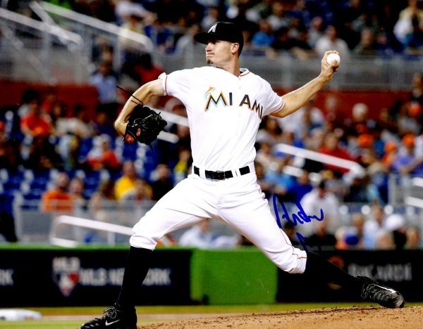 AUTOGRAPHED ANDREW HEANEY 8X10 Miami Marlins Photo