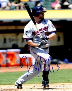 AUTOGRAPHED JASON KUBEL 8X10 Minnesota Twins photo
