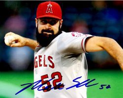 AUTOGRAPHED MATT SHOEMAKER 8X10 Los Angeles Angels Photo