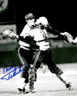 Autographed KENT TEKULVE 8X10 Pittsburgh Pirates Photo